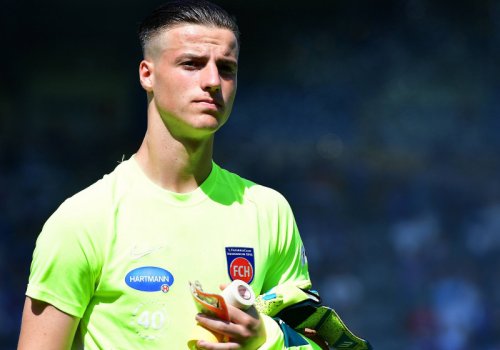 &ldquo;Arsenal&rdquo; yeni qapıçı gözaltı etdi