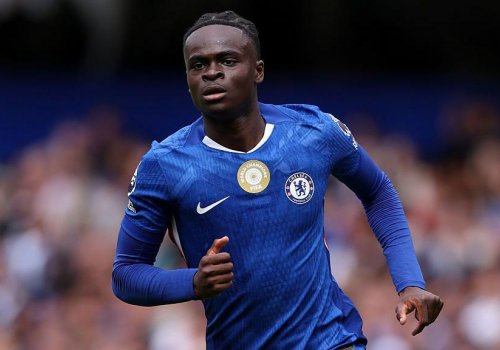 &ldquo;Çelsi&rdquo;nin hücumçusu yeddi klubun maraq dairəsindədir