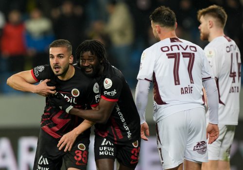 &ldquo;Başakşəhər&rdquo;dən darmadağın