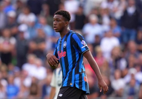 &ldquo;Çelsi&rdquo; &ldquo;Atalanta&rdquo;nın yeniyetmə müdafiəçisini satın ala bilər