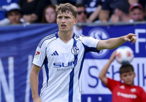 &ldquo;Şalke&rdquo;nin müdafiəçisi ilə klubları maraqlanırlar