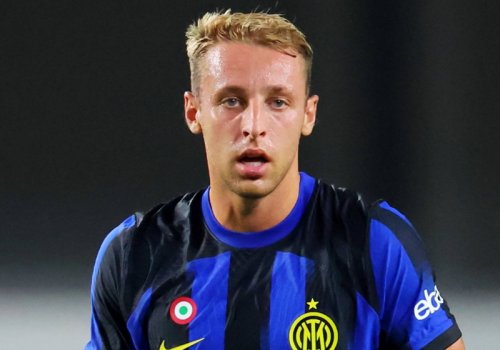 &ldquo;Nottingem Forest&rdquo; Frattezi uğrunda mübarizədə öncüldür