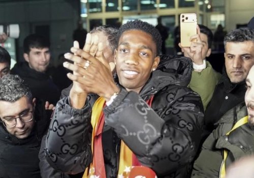 &ldquo;Qalatasaray&rdquo; kolumbiyalı vingerlə gücləndi