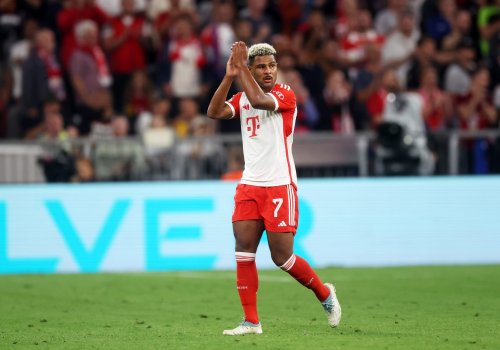 Qnabri &ldquo;Bayern&rdquo;lə müqaviləsini yeniləməsini şərh etdi