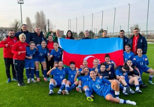 Millimiz Özbəkistana məğlub oldu