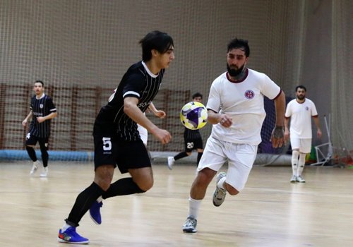 "Araz-Naxçıvan"la "Neftçi" 1/4 finalda