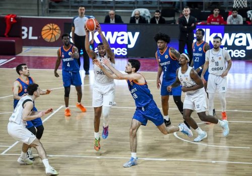 Azərbaycan Kubokunun 1/4 final mərhələsinə start verildi