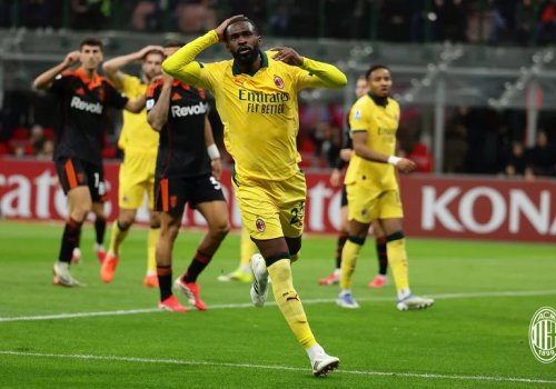 &ldquo;Milan&rdquo; evdə xal itirdi