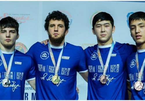 Azərbaycan güləşçisi Belarusda çempion oldu