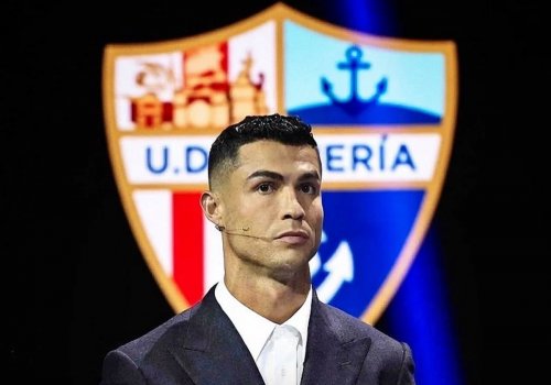 Ronaldo İspaniya klubunun səhmlərinin 25 faizini aldı