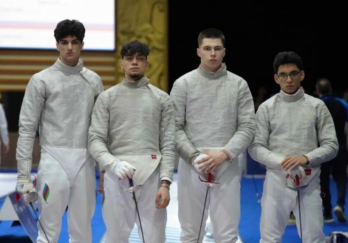 AÇ: Azərbaycanın 3 qılıncoynadanı ilk səkkizlikdə