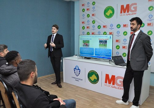 Klublar üçün danışılmış oyunlara qarşı sessiya