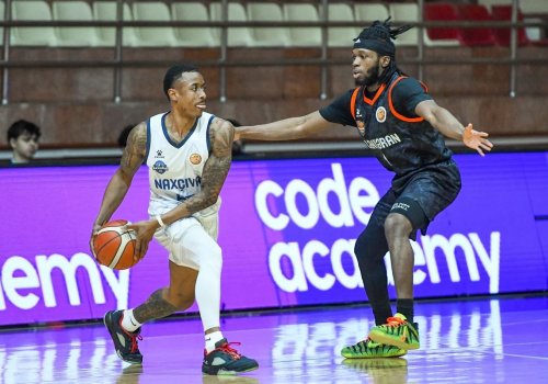 &ldquo;Naxçıvan&rdquo; &ldquo;Lənkəran&rdquo;ı məğlub etdi