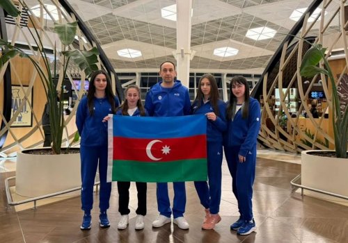 Stolüstü tennisçilər Qazaxıstana yola düşüblər