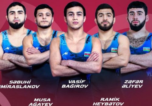 Avropa çempionatına 5 medalla start