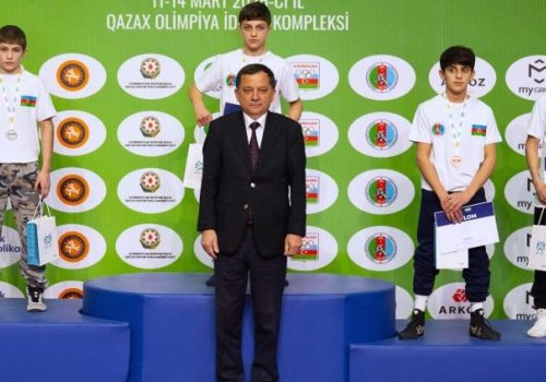 Qazaxda ilk çempionlar müəyyənləşdi