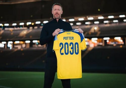 Millinin baş məşqçisi ilə yeni müqavilə