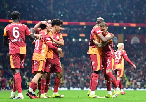 &ldquo;Qalatasaray&rdquo;dan darmadağın