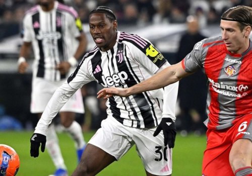 &ldquo;Yuventus&rdquo; yayda hücumçusu ilə ayrıla bilər