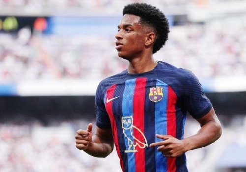 &ldquo;Barselona&rdquo;nın müdafiəçisi Premyer Liqaya üz tuta bilər