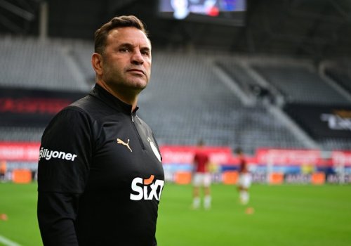 Okan Buruk &ldquo;Böyük beşlik&rdquo;də çalışa bilər