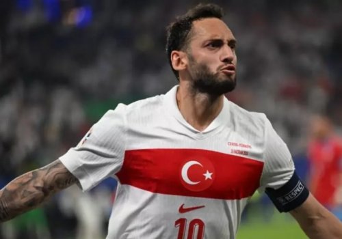 Türkiyə millisində Çalhanoğlu şoku