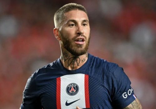 PSJ keçmiş futbolçusuna təbrik ünvanladı