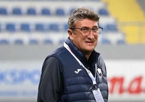 &ldquo;Futbolçularıma başa saldım ki, daha yaxşı oynaya bilərlər&rdquo;