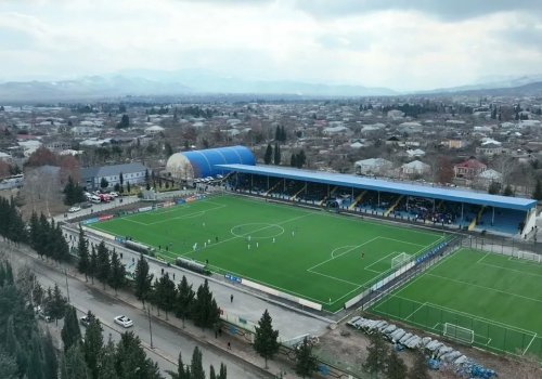 Tovuz şəhər stadionunun qazonu yenidənqurmadan sonra təftiş edilib