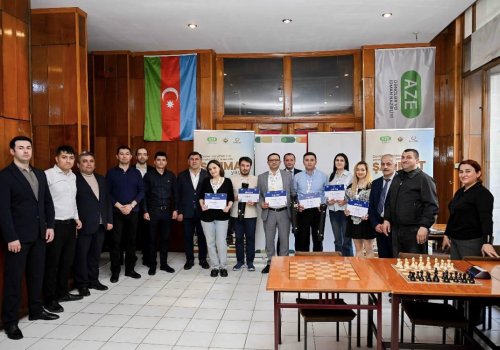 Dövlət qurumlarının əməkdaşları arasında şahmat yarışı keçirilib