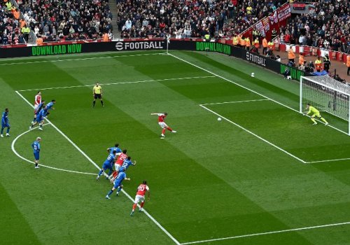 &ldquo;Arsenal&rdquo; uduzdu, &ldquo;Liverpul&rdquo; qalib gəldi