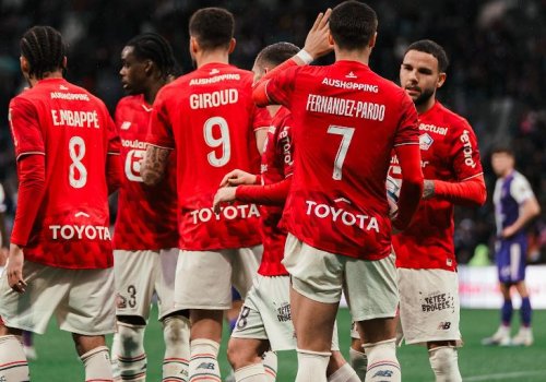 &ldquo;Lill&rdquo; 3 xalı 4 cavabsız qolla qazandı