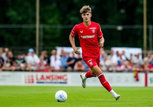 &ldquo;Barselona&rdquo; &ldquo;Tvente&rdquo;nin müdafiəçisi ilə maraqlanır