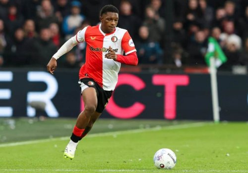 &ldquo;Bayern&rdquo; &ldquo;Feyenoord&rdquo;un cinah müdafiəçisi ilə maraqlanır