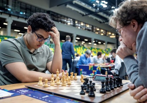 Nicat Abasov və Aydın Süleymanlı AÇ-də liderliyi bölüşürlər