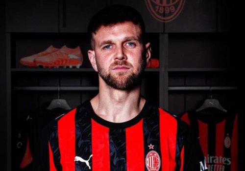 &ldquo;Volfsburq&rdquo; &ldquo;Vest Hem&rdquo;in hücumçusu ilə maraqlanır