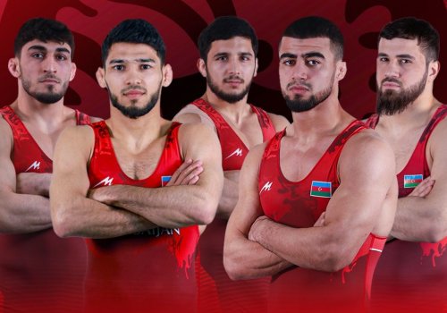 Azərbaycanın iki güləşçisi AÇ-nin finalında