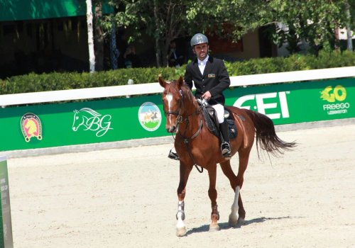 Hümbətov Daşkənddə beynəlxalq yarışda iştirak edib