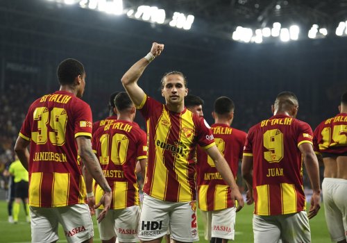 &ldquo;Eyüpspor&rdquo;dan darmadağın