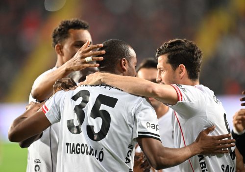 &ldquo;Beşiktaş&rdquo;dan inamlı qələbə