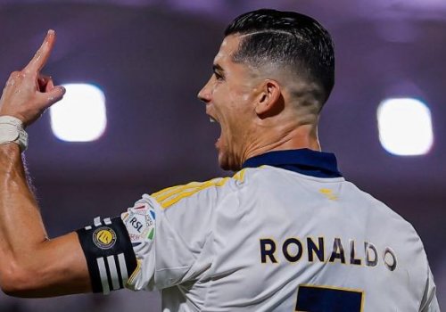 Ronaldo 100-ə çatdı