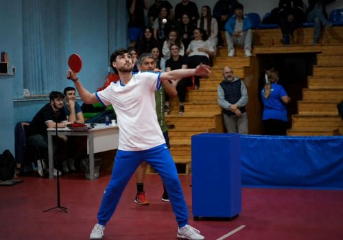Məmmədovun adı &ldquo;Ginnesin Rekordlar Kitabı&rdquo;na yazıldı