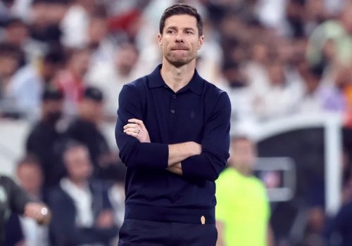 Xabi Alonso daha bir transeferi ilə bağlı qərar verdi