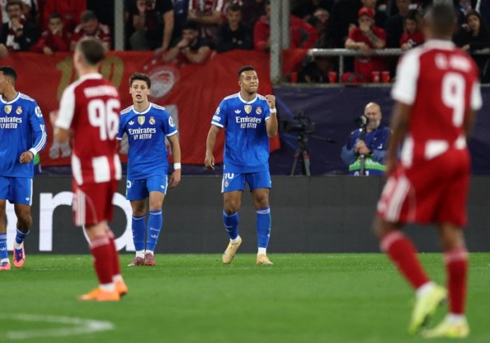 “Liverpul” darmadağına üzüldü, “Real”la PSJ qalib gəldi