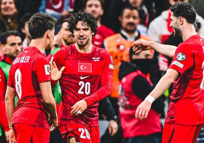 Türkiyə millisi pley-offun finalına yüksəldi