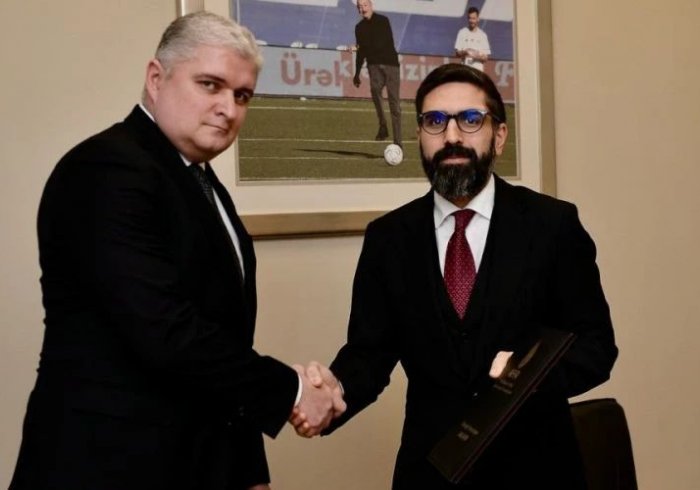 Fərəcullayev adını dünya futbol tarixinə yazdırdı